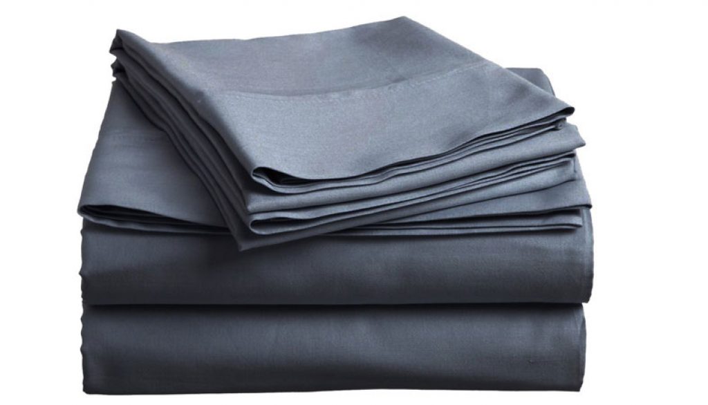 Bamboo Fiber Vs. Cotton Sheets: Which Ones Are Better? (2023) - Sleep ...