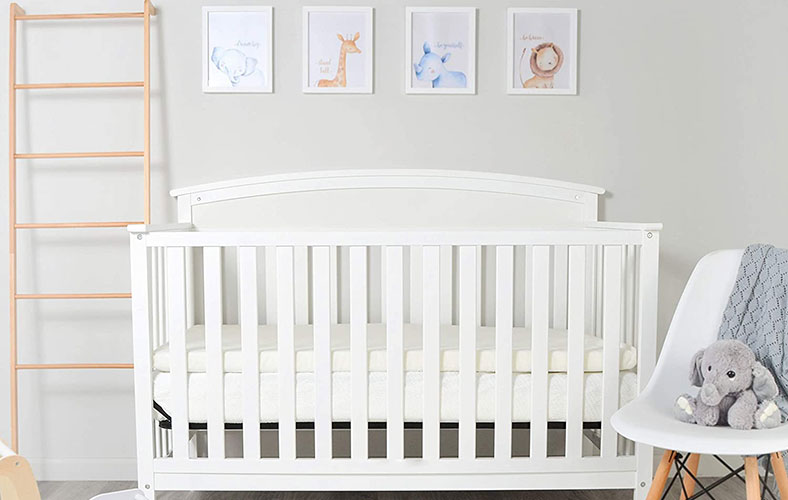 white baby crib with mattress included