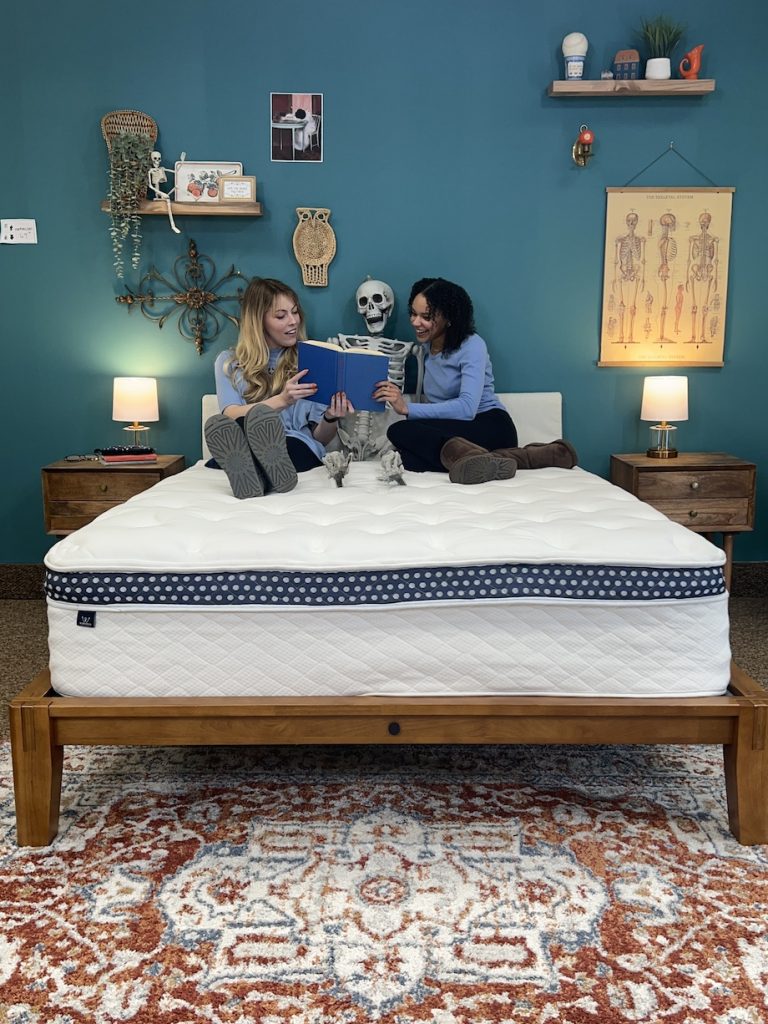 Sleep Advisor team tests the WinkBed mattress