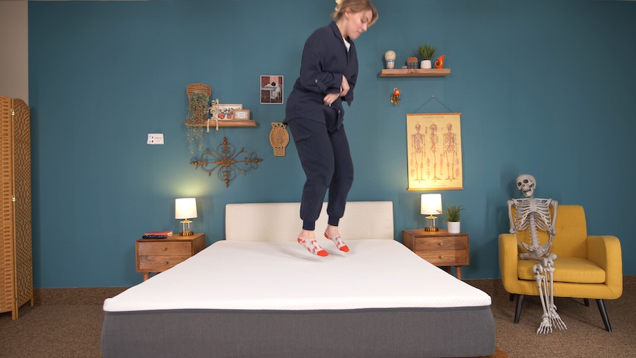 Emma mattress bounce test