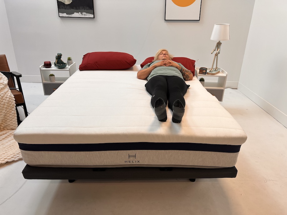 Helix Midnight back sleeper testing 2