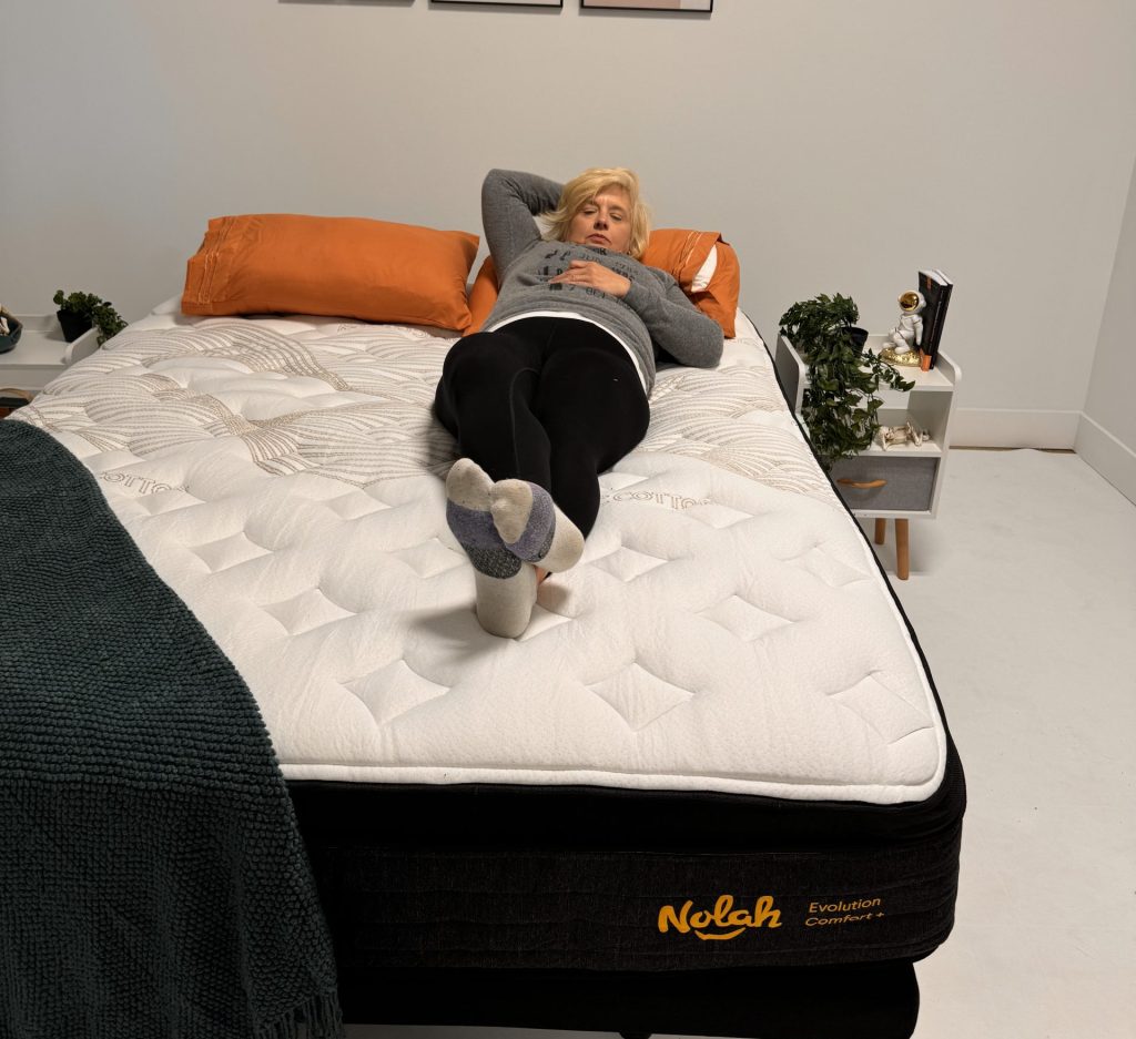 Nolah Evolution Comfort Back Sleeping scaled e1731609807441